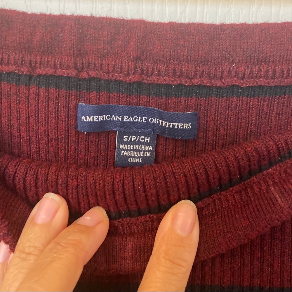 american eagle top - Picture 2 of 2